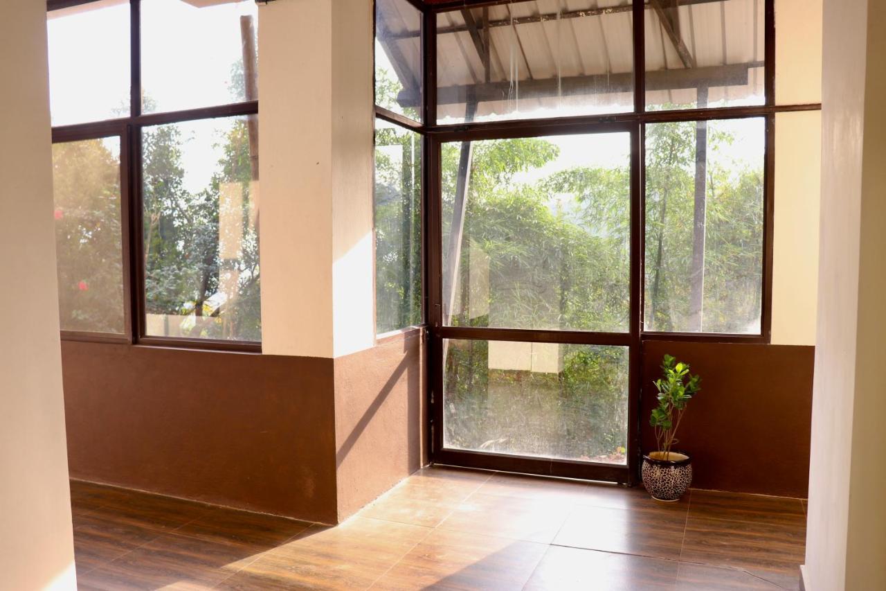 Coorg Nature Breeze Home Stay Мадікері Екстер'єр фото