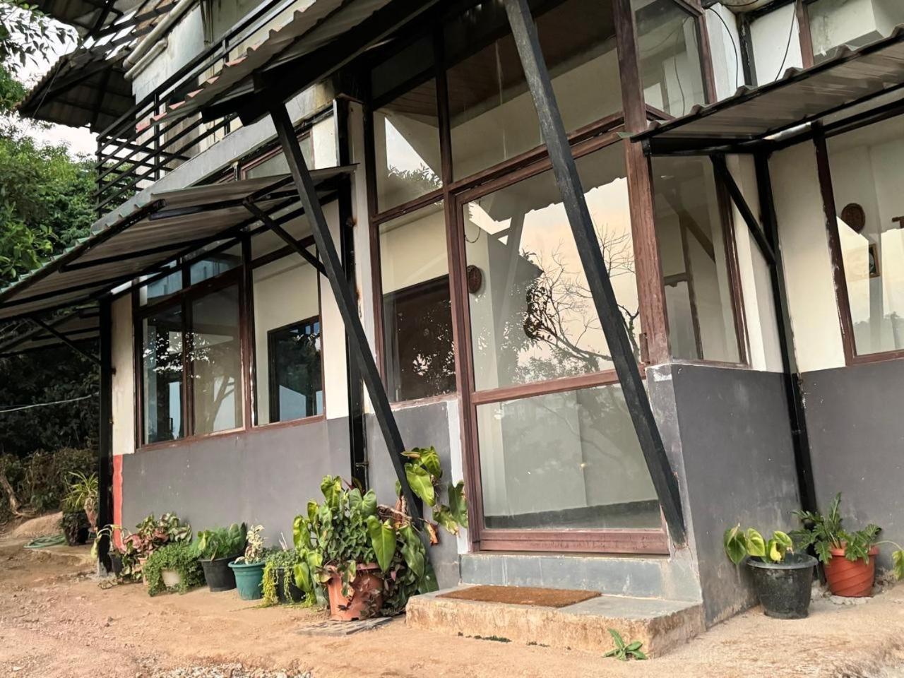 Coorg Nature Breeze Home Stay Мадікері Екстер'єр фото